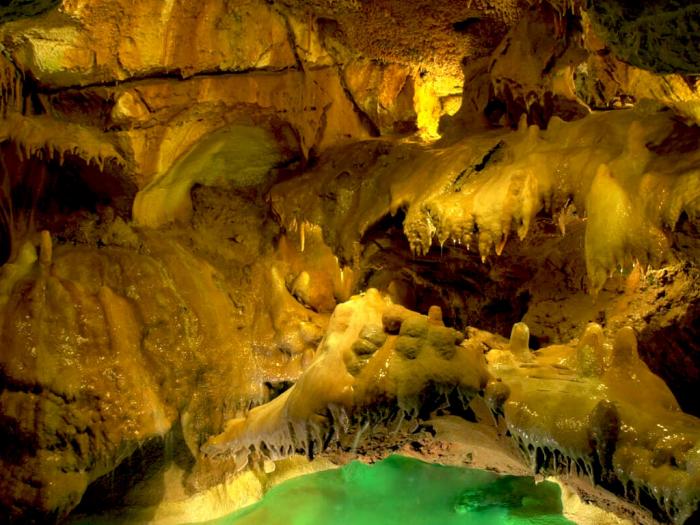 Jaskinia - Grutas da Moeda